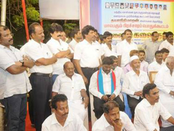 நீலிக் கண்ணீர்- போலிக் கண்ணீர் வடிக்கும் ஜெ.