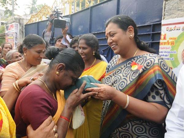 கஜானாவைச் சுரண்டிய கட்சிகள்...
