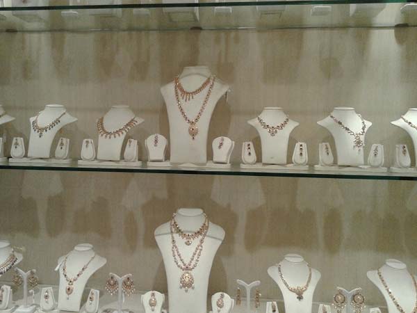 வீடு வரை வாகன வசதி