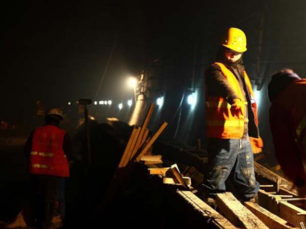 2009ல் கட்ட ஆரம்பித்து...