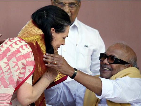 திமுகவிற்கு ஆதாயம்