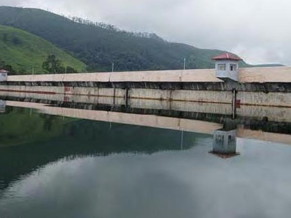 அணையின் நீர்மட்ட உயரத்தை குறைக்க பரிந்துரை