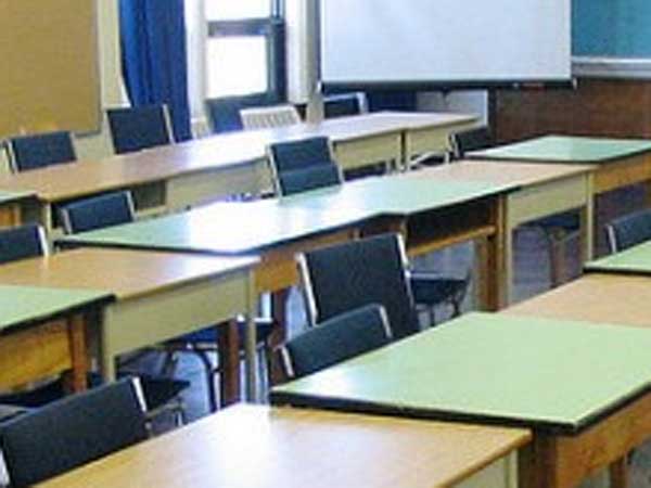 காலியாகும் இடங்கள்: