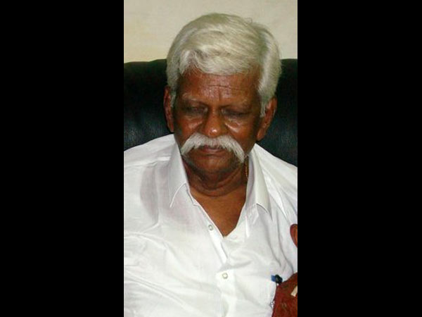 அத்வானியைப் புறம் தள்ளி விட்டு