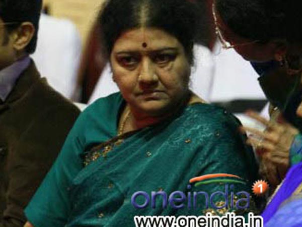 சசிகலா பெயரிலான நிலம்