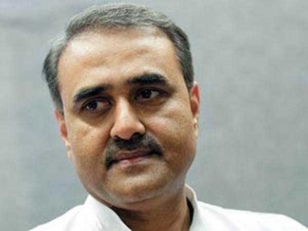 கட்சி மாறட்டும் பிரபுல்
