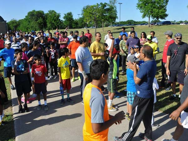 குதூகலத்துடன் பங்கேற்பு குதூகலத்துடன் பங்கேற்பு