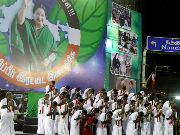 தனித்துப் போட்டிமுடிவு