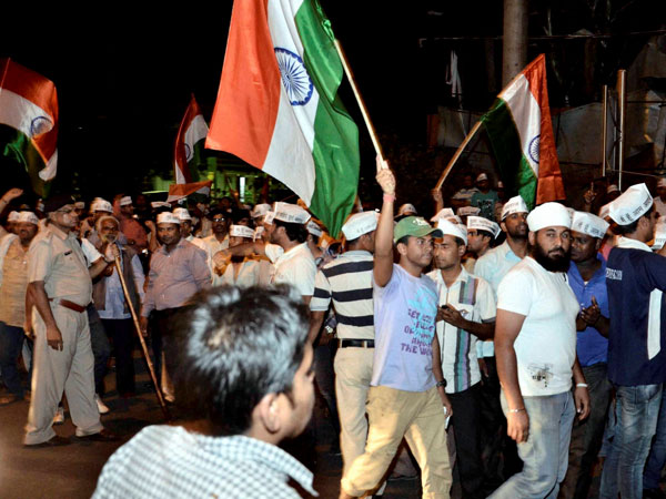 இன்றும் போராட்டங்கள்