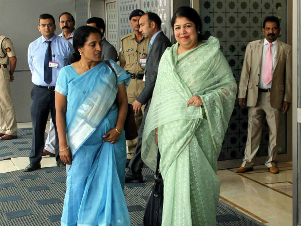 Bhutan PM, B'desh speaker arrive for Modi's swearing-in