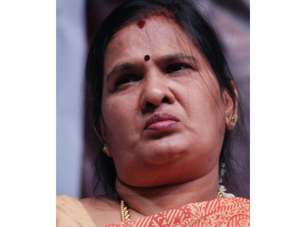 அதிமுக 4 பெண் எம்.பிக்கள்