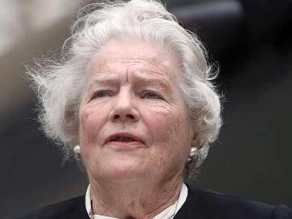 Winston Churchill's last surviving child Lady Mary Soames dies aged 91 Winston Churchill's last surviving child Lady Mary Soames dies aged 91