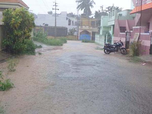 மழையை நம்பும் மக்கள்