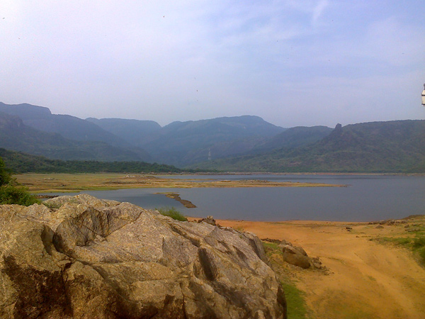 20 நாட்களுக்கு மட்டும் தண்ணீர் 20 நாட்களுக்கு மட்டும் தண்ணீர்