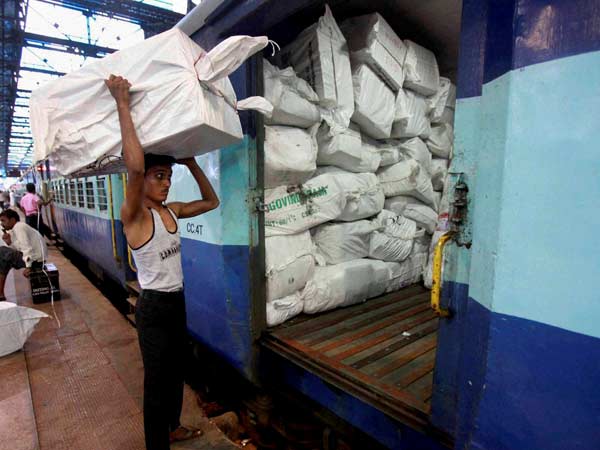 சரக்குக் கட்டண உயர்வு