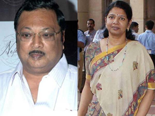 அழகிரி, கனிமொழி ஆதரவு..