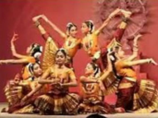 வரவேற்பு நிகழ்ச்சி 