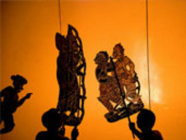 தீரன் சின்னமலை