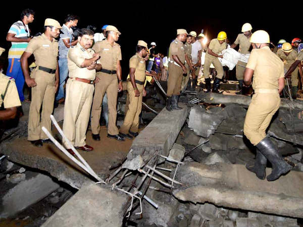 பரவும் வாட்ஸ் அப் பரவும் வாட்ஸ் அப்