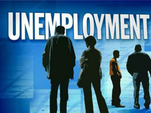 இளங்கலைப் பட்டதாரிகள்: