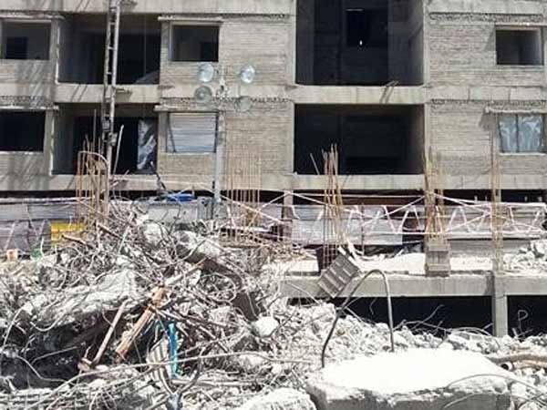 வெடி வைத்து தகர்க்க