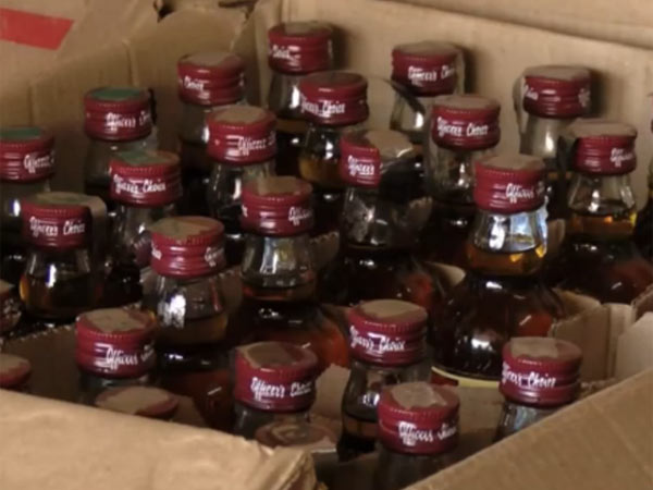 மதுவிற்பனையே காரணம் மதுவிற்பனையே காரணம்