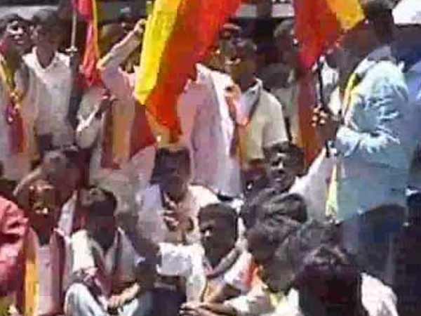 போராட்டம்