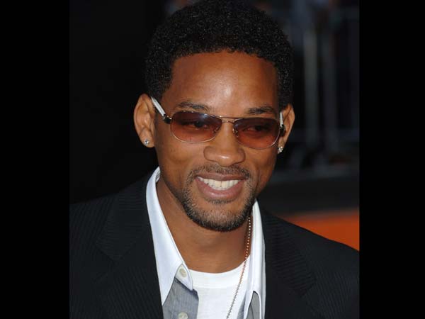 ஸ்மைல் பிளீஸ்