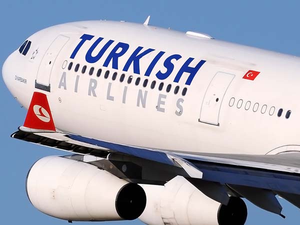 விமானிகளால் ஏற்பட்ட குழப்பம்