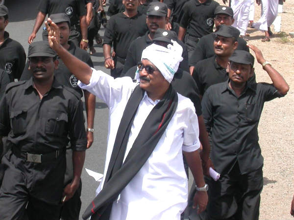 இலங்கை அனுமதி மறுப்பு