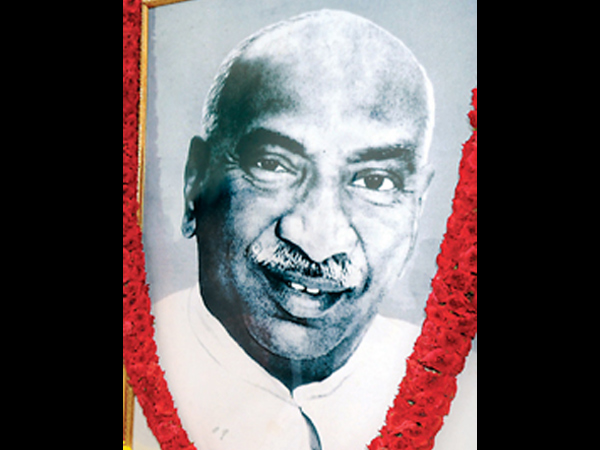 காமராஜருக்கு அஞ்சலி