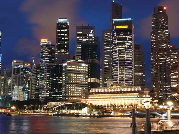 இந்திய சுற்றுலாப்பயணிகள்...