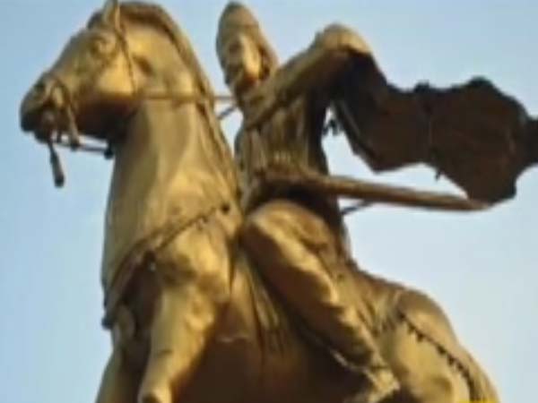 தாசியை மனைவியாக்கிய பெருமைக்குரியவர்