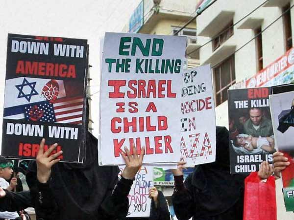 பிரம்மாண்ட பேரணி