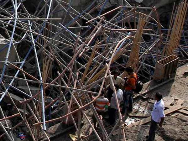 ஜூலை 5ம் தேதி அலமாதி சுவர் இடிந்து 11 பேர் பலி