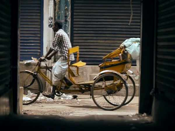 ஆவணப்படக் கலைஞர்: