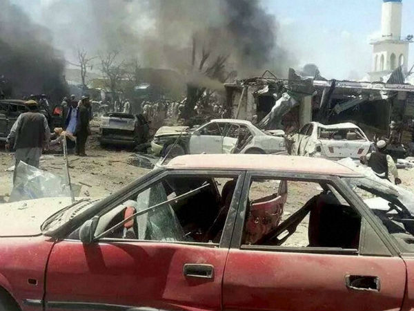 அதிகாரிக்கு கிடைத்த நற்சான்றிதழ்