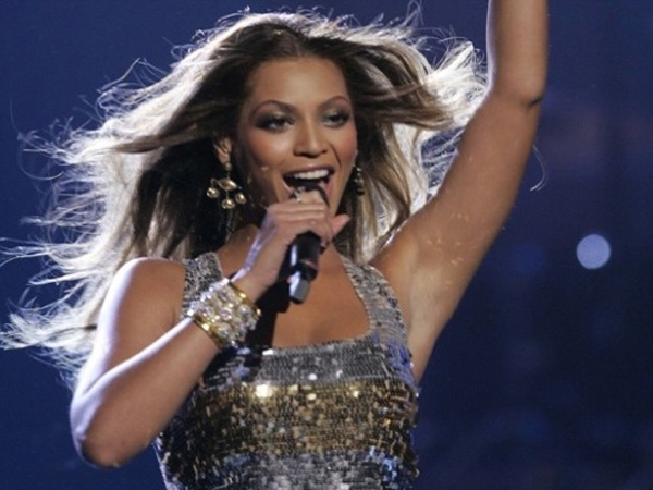 பேயிசம்...