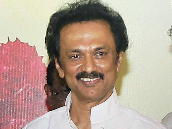 ஸ்டாலின் கட்டுப்பாட்டில் கட்சி
