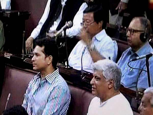 உறுப்பினர்கள் எதிர்ப்பு