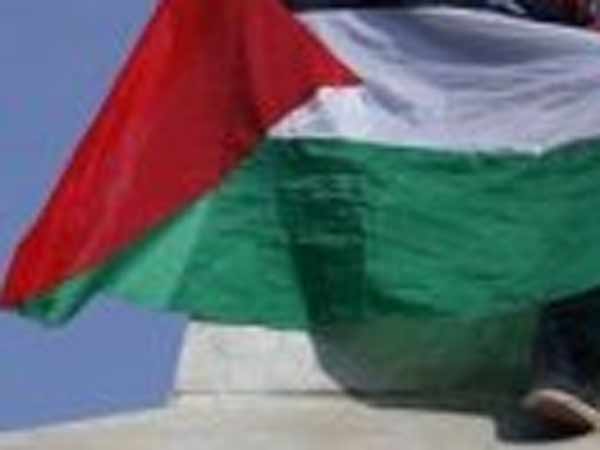 ஜனநாயகம் மலர போராடுபவர்...