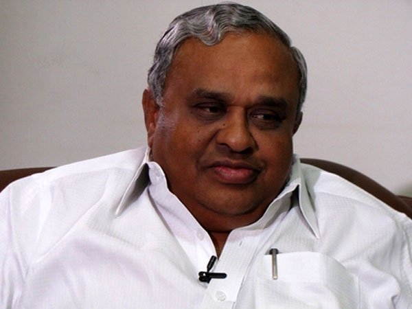தலைவர் பதவி ஆட்டம்