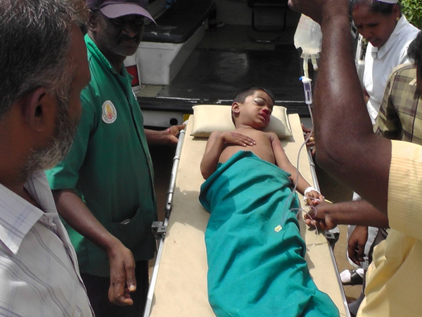 4 persons including two kids killed in accident near Kadayanallur