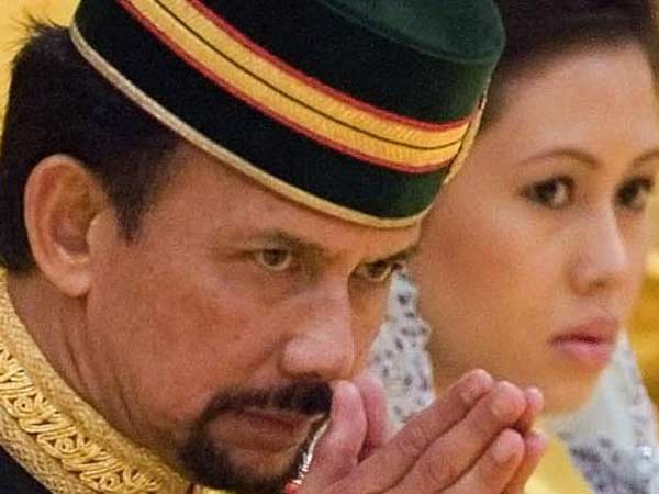 தனி அறை...