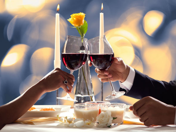 காதலியுடன் இரவு விருந்து