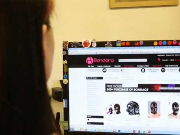 பிரபலம்