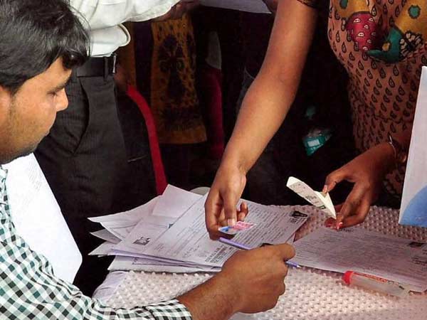 மாநில, மாவட்ட அளவில்..