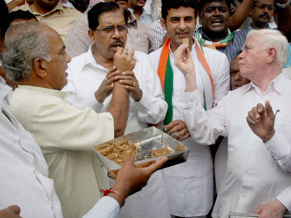 காங்கிரஸ் உற்சாகம்