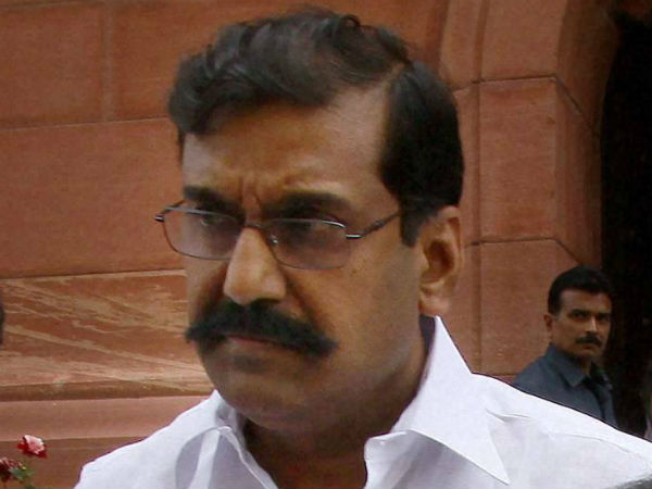 என்ன காரணமோ....