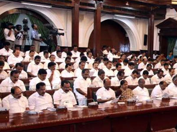 பேசுவதே இல்லை